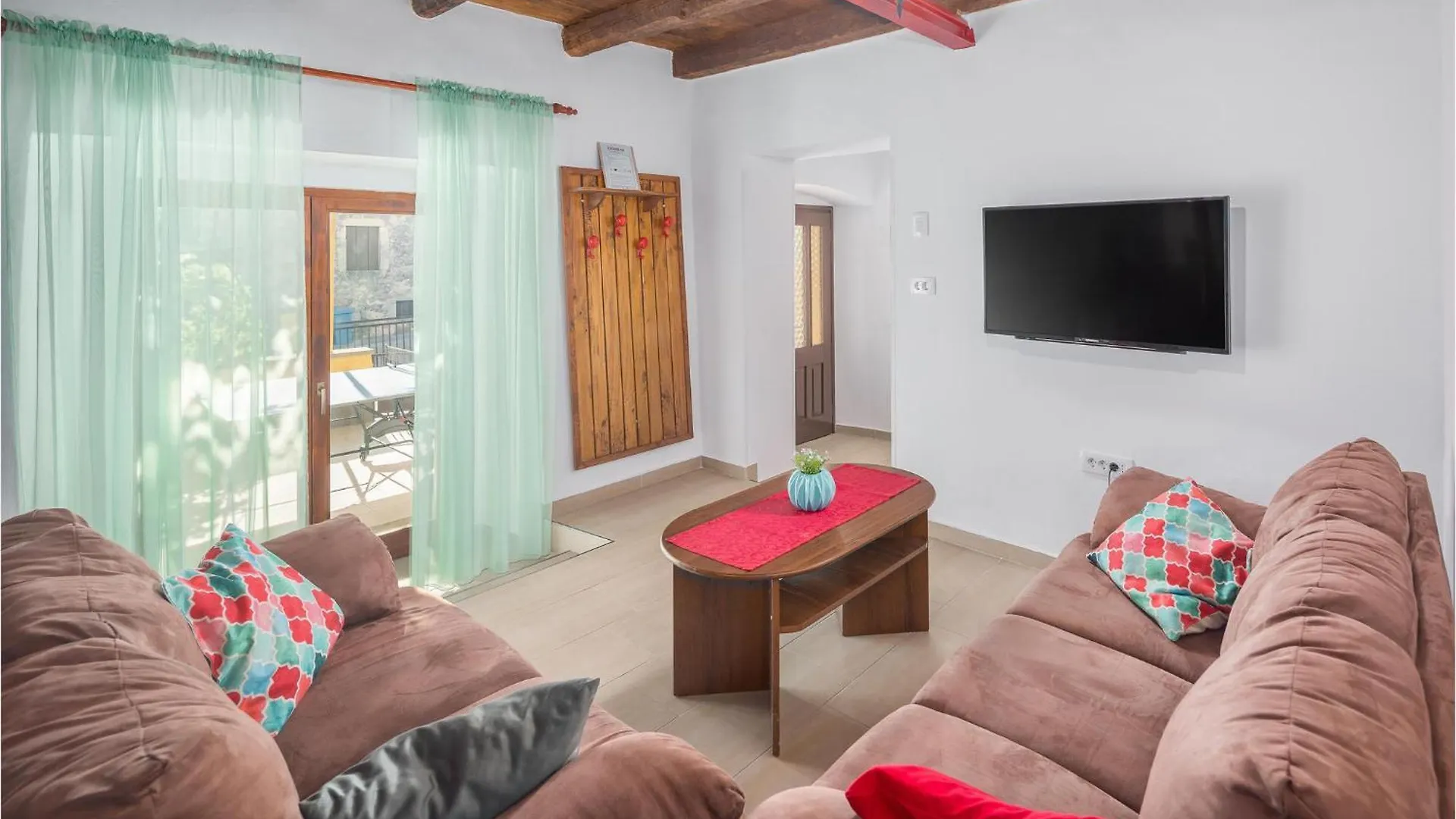 Holiday home Gorgeous Home In Zminj With Kitchen